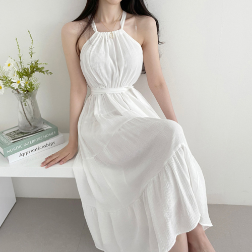 韩国法式设计感气质仙女度假风收腰系带挂脖露肩无袖连衣裙