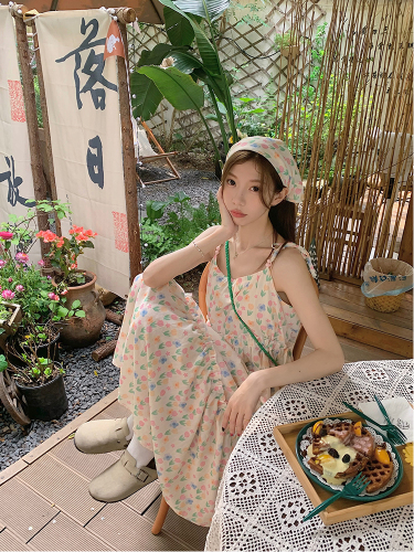 Real shot of Korean chic forest girl style simple tulip floral suspender dress with headscarf