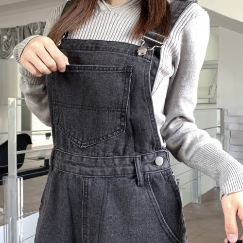 Real shot!  !  !  Ripped denim overalls for women, niche design, high-waisted, loose, slimming, wide-leg trousers