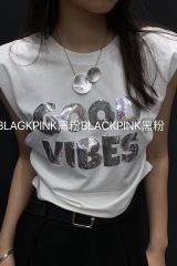 設計感無袖墊肩字母燙金印花背心女夏韓版修身褶皺時尚小個子上衣