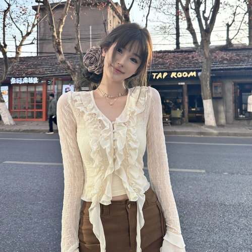 Sweet age-reducing fungus pleated irregular shirt for women 2024 spring new slim fit and versatile top