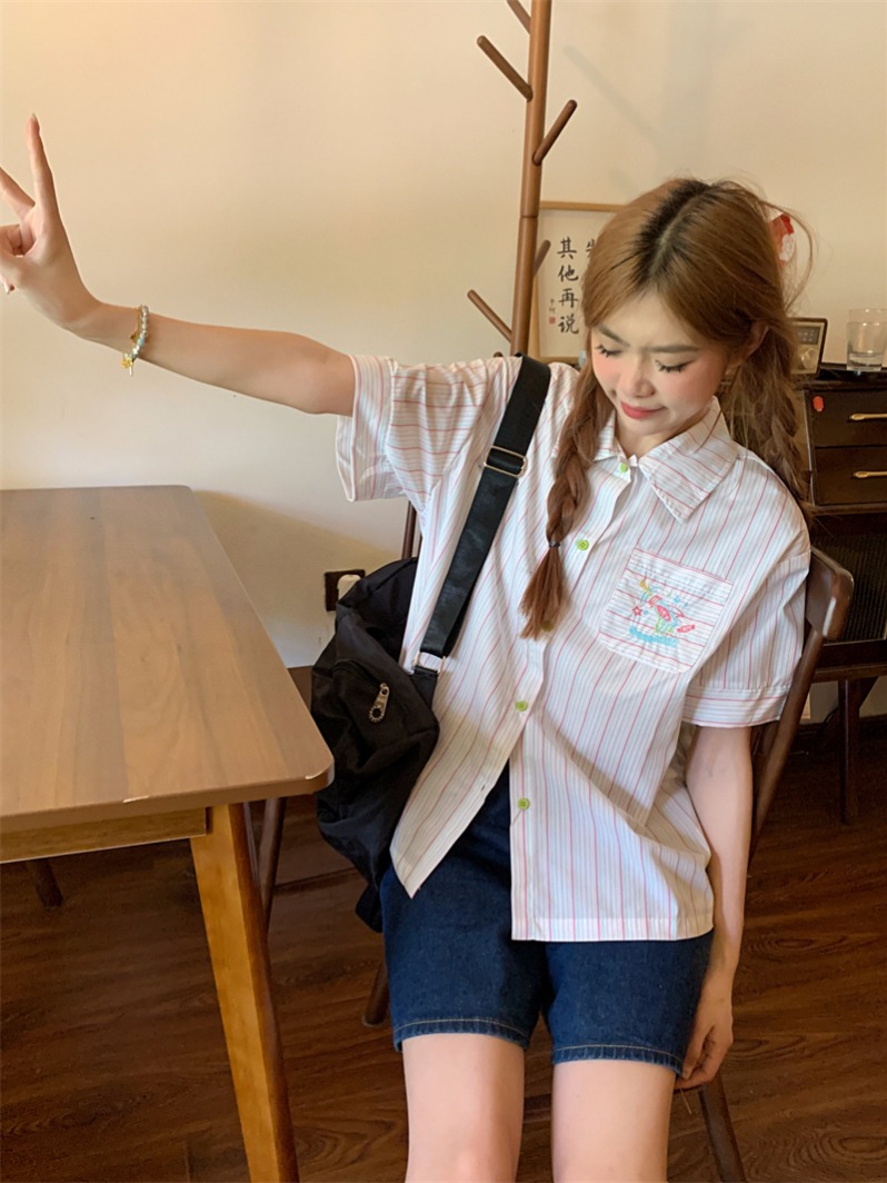 實拍~夏日彩虹條紋短袖顯瘦寬鬆襯衫百搭可愛少女夏季