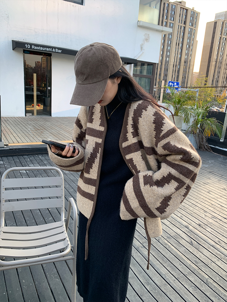 韓系A7seven秋冬加厚V領針織開衫女設計感寬鬆慵懶風洋氣毛衣外套