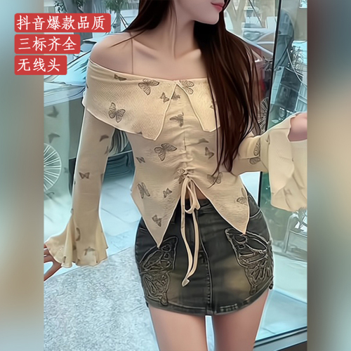 Complete with three standards ~ New chic hot girl one-shoulder trumpet sleeves heavy butterfly design drawstring slim-fitting top