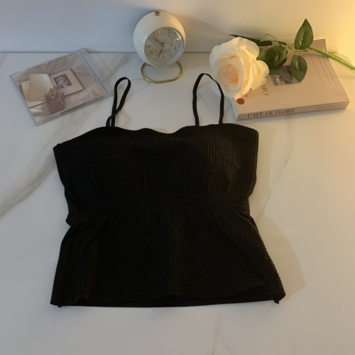Small vest with breast pads, slim fit, comfortable and breathable, pleated inner wear, beautiful back strap, tube top