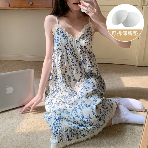 Actual shot ~ Summer new wrinkled cloth cartoon floral tassel lace suspender nightgown for women simple Korean version ins home wear