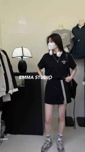 EMMA2024年春夏新款洋气拼接条纹宽松显瘦短袖松紧腰短裙两件套