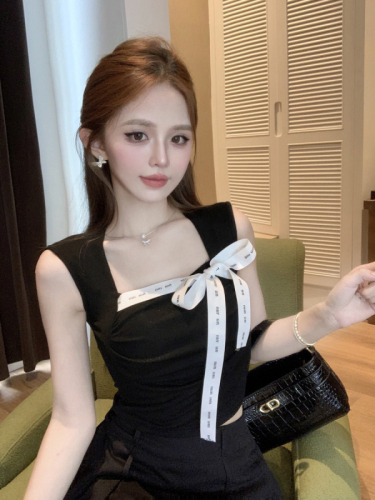 Actual shot of pure lust style sexy square neck vest for women summer chic strapless sleeveless pleated waist slimming short top