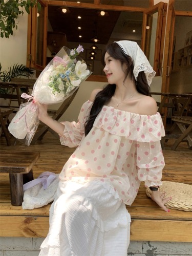 Super fairy French floral polka dot short-sleeved chiffon shirt 2024 one-line collar off-shoulder loose ruffled top real shot