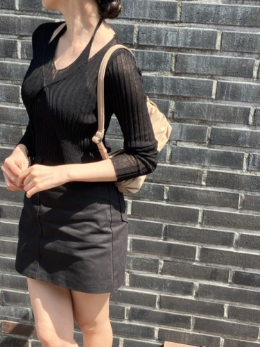 韩国chic春季法式复古Ｖ领挂脖背心+针织开衫两件套装