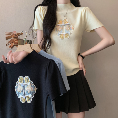 新中式刺绣短袖T恤女夏季小众设计感半高领宽松短款上衣