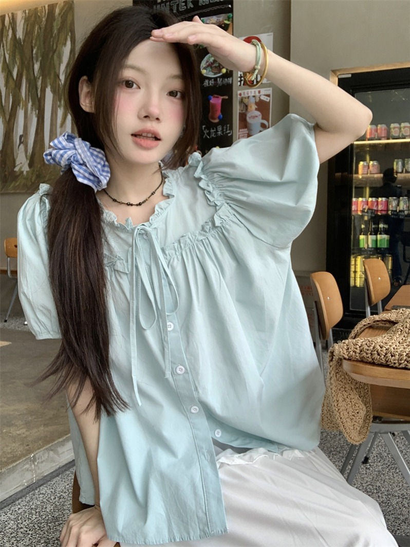 Actual shot~Korean fungus-edged bow-tie puff-sleeved age-reducing shirt + versatile A-line skirt