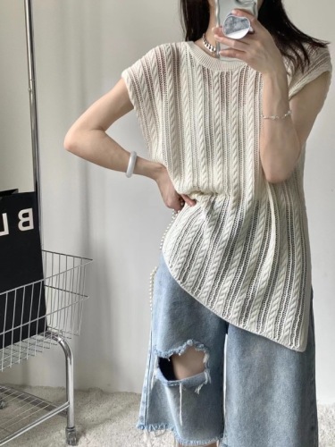 Korean style sexy 2024 summer new twist pattern side slit mid-length knitted top for women