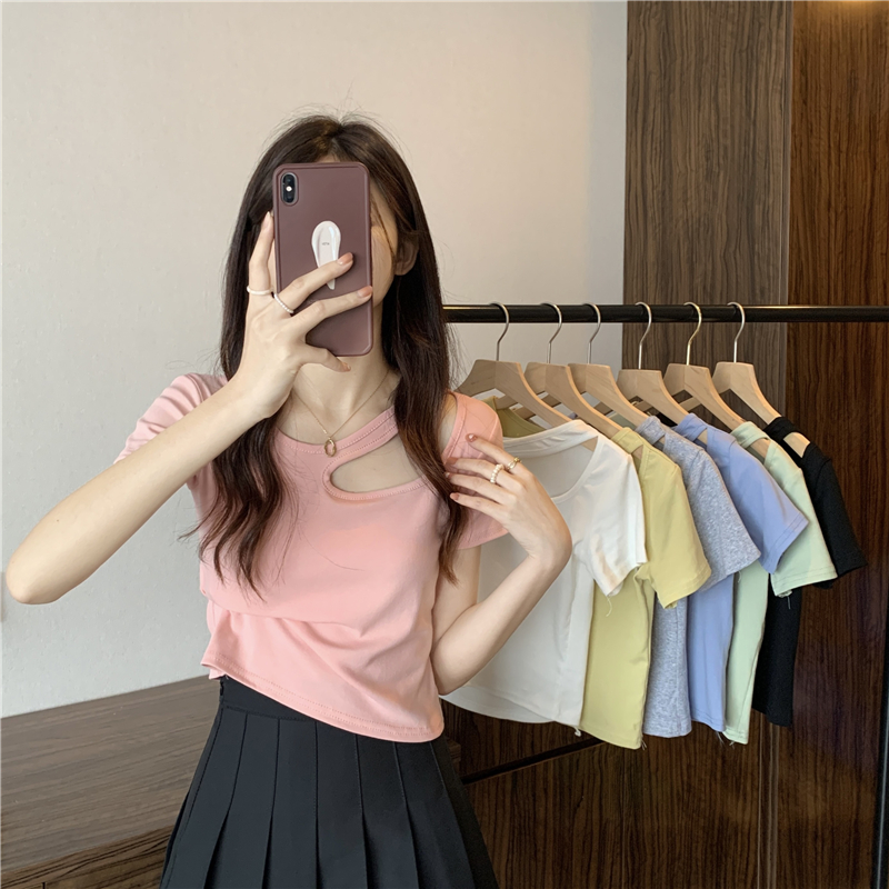 Actual shot of the new design hollow collarbone-first slim-fitting short-sleeved top