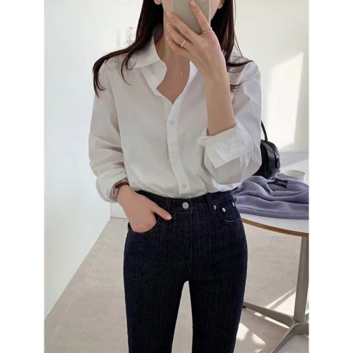 Pure cotton long-sleeved white shirt for women, simple commuting Korean style bottoming, versatile, loose and temperament, worn inside the polo collar