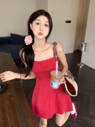 Real shot of Korean chic summer girl red polka dot suspender dress suit