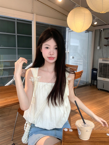 Actual shot of Korean chic simple butterfly summer hand with a suspender top