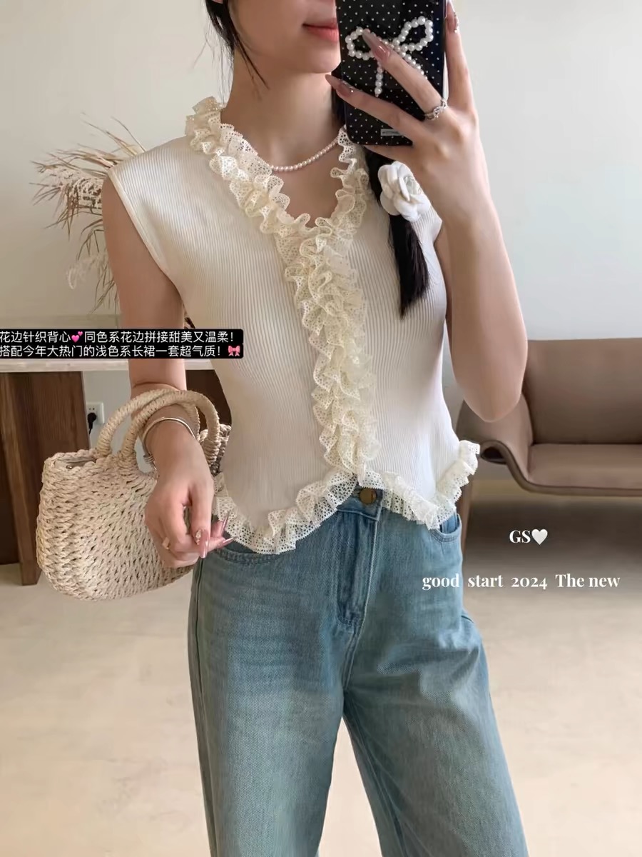 GS博主穿搭夏季新款氣質優雅感！百搭設計感v領蕾絲花邊背心女潮
