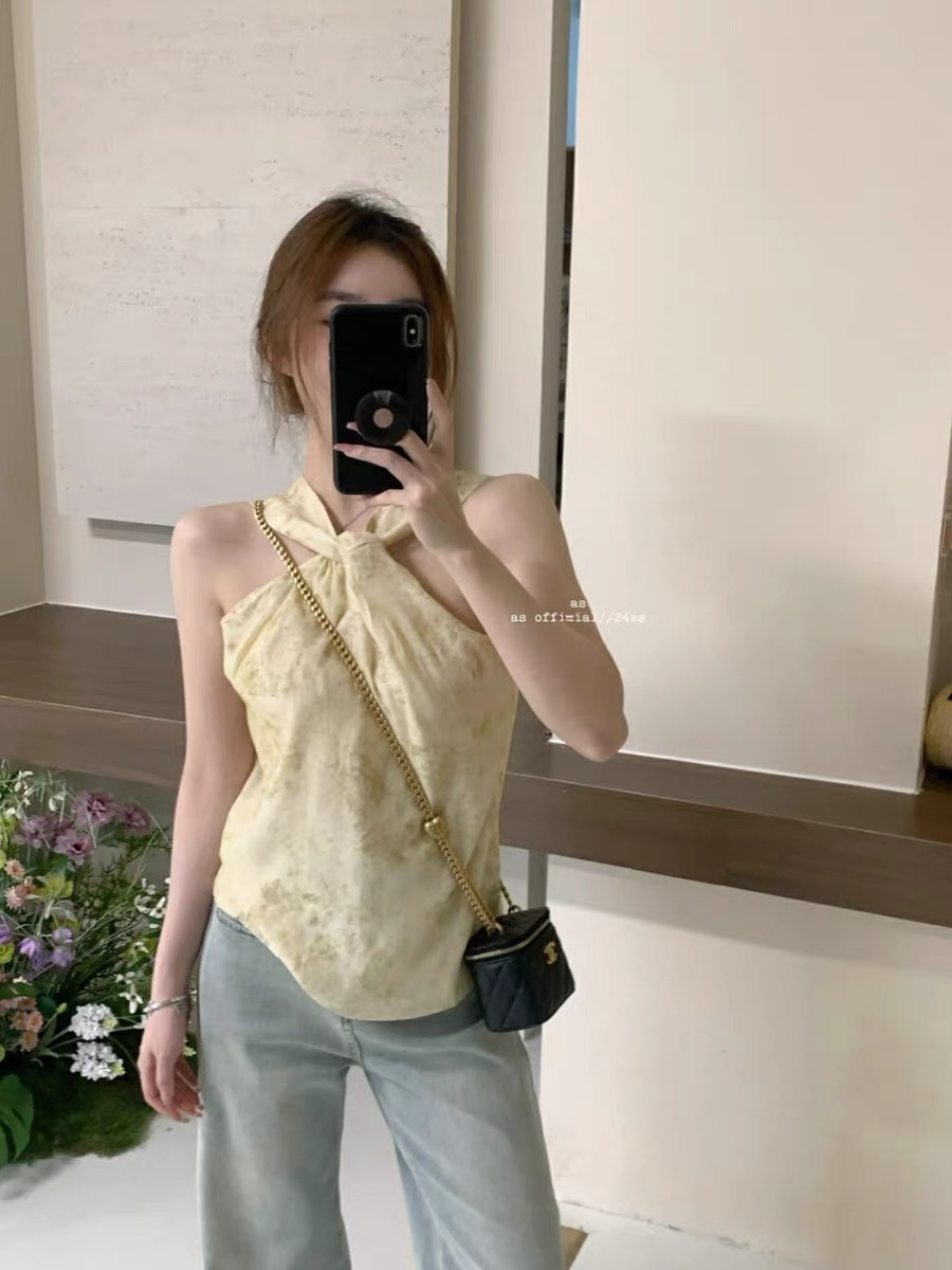 AS OFFICIAL博薦夏季別致洋氣設計感交叉扭結掛脖背心上衣女