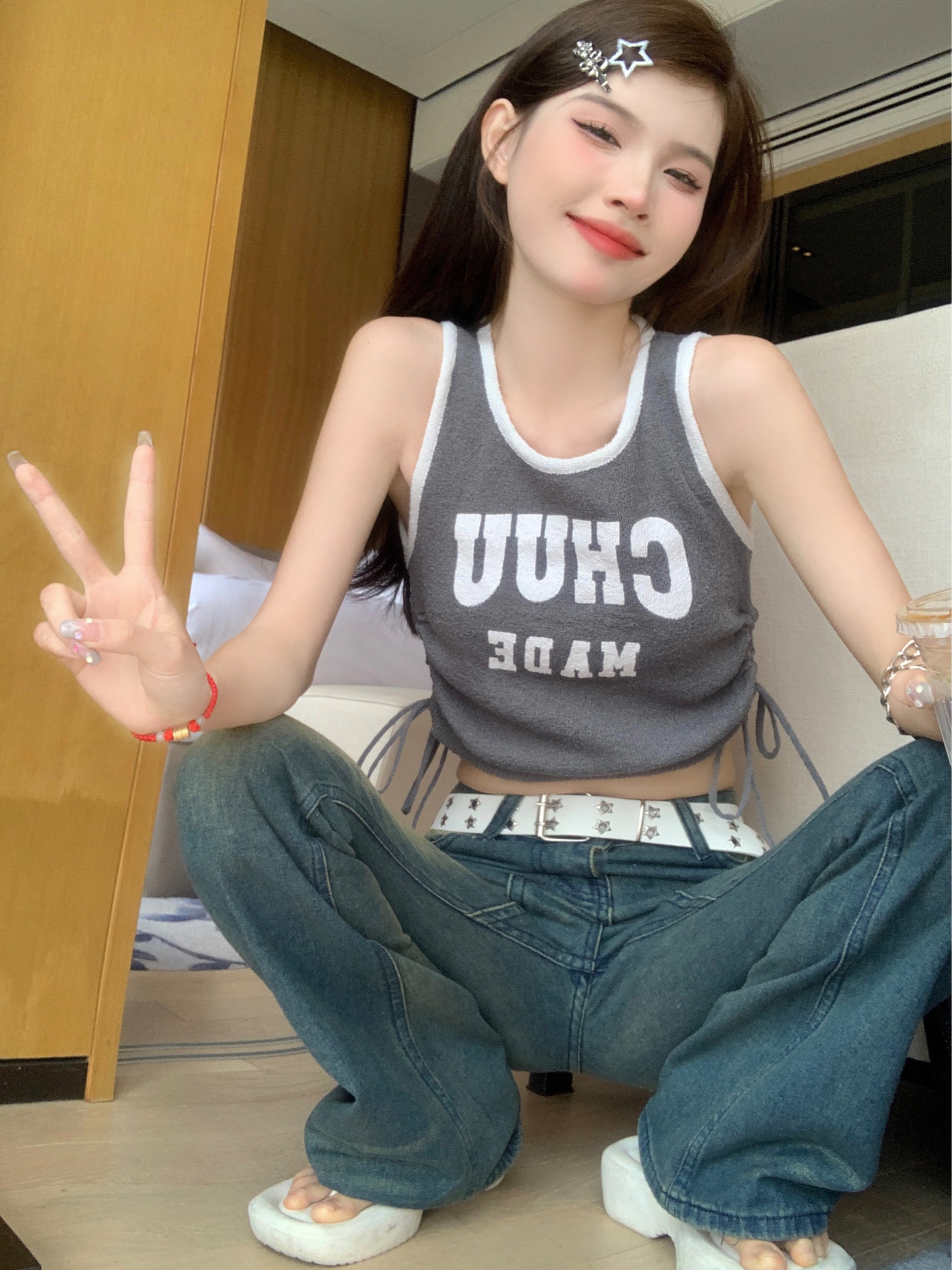 實拍  抽繩字母背心女夏季新款辣妹顯瘦別致無袖上衣