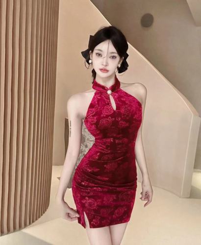 New improved Chinese style slimming velvet embossed slit cheongsam dress