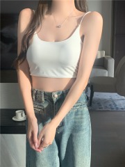 Real shot ~ hot girl wears breast pads, ice silk to wrap breasts to prevent exposure, summer beautiful back vest for women