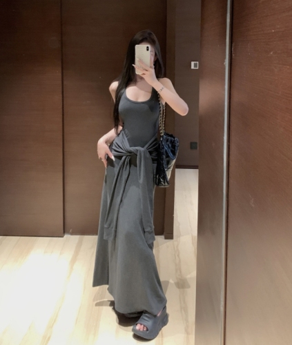 Actual shot of waist and abdomen shaping skirt, bye bye belly~ Fake two-piece waist-tie vest layered long skirt