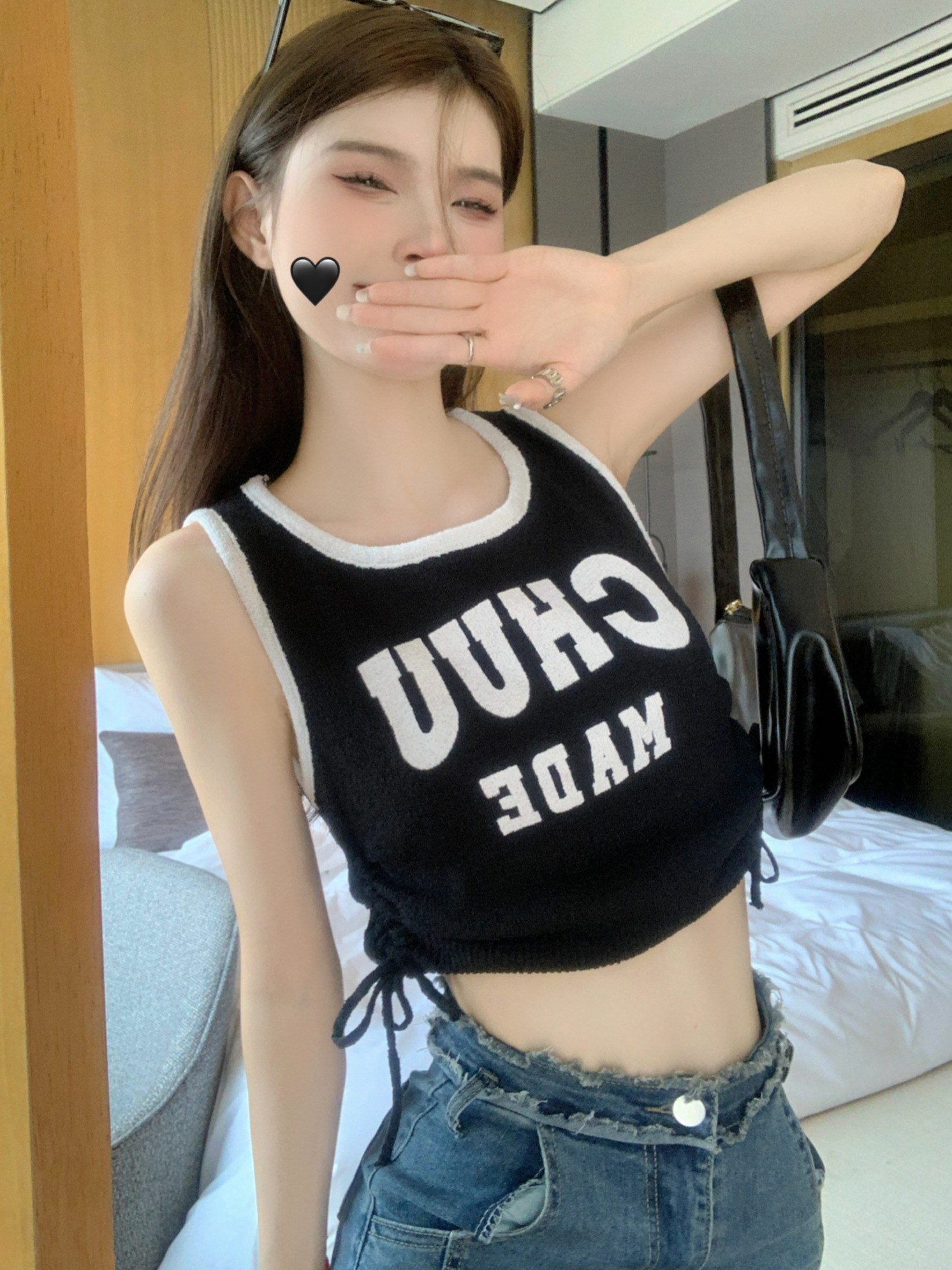 實拍  抽繩字母背心女夏季新款辣妹顯瘦別致無袖上衣