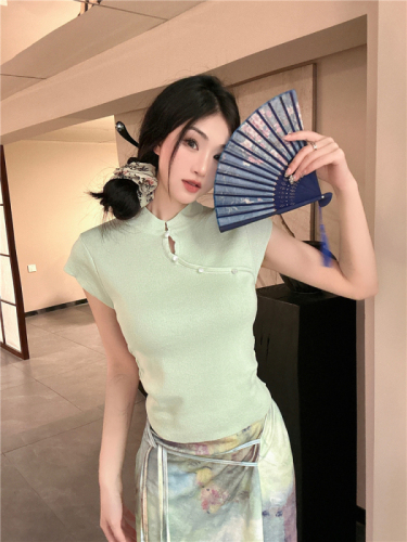 Actual shot of new Chinese-style button-down short-sleeved women's slim short style slim-fitting tops in multiple colors