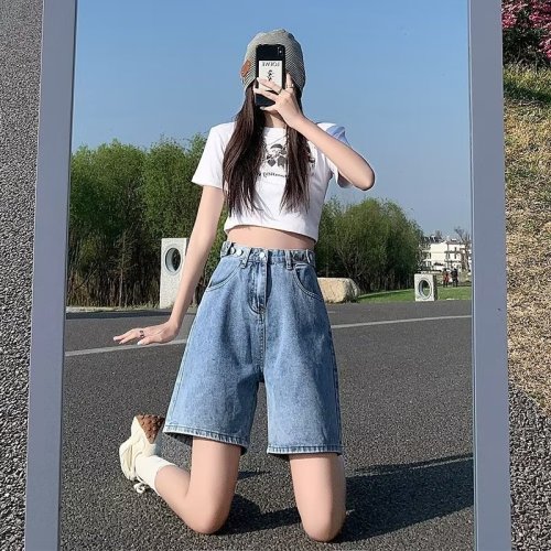 Real shot of high-waisted five-point jeans for women with summer design niche loose straight slim shorts large size medium pants