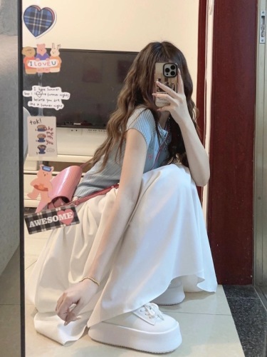 夏季女装茶系奶系穿搭一整套搭配盐系高级感奶糯风韩剧两件套装
