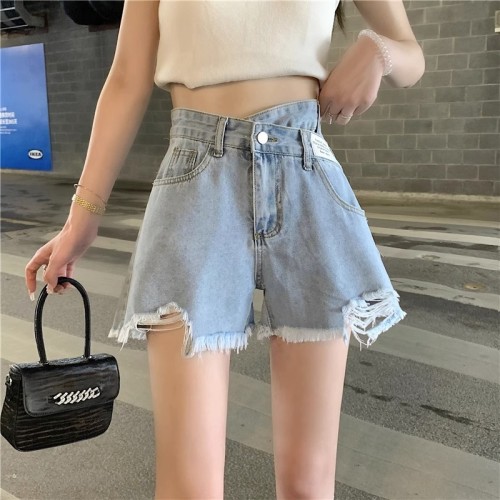 Real shot of ripped wide-leg denim shorts for women in summer, irregular slimming, large size, A-line, high waist, loose hot pants, trendy