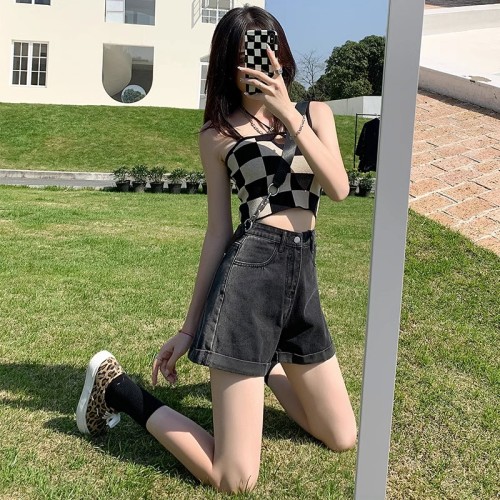 Real shot of gradient color curled denim shorts for women 2024 summer high-waisted loose wide-leg A-line hot pants trendy ins