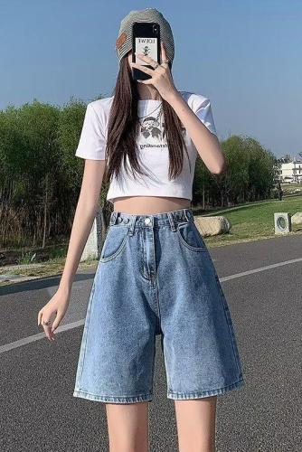 Real shot of high-waisted five-point jeans for women with summer design niche loose straight slim shorts large size medium pants