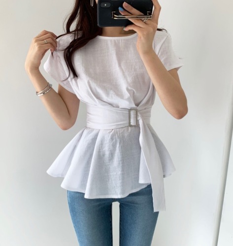 A large number of chic and elegant temperament new niche ruffled hem belt slimming short-sleeved shirts