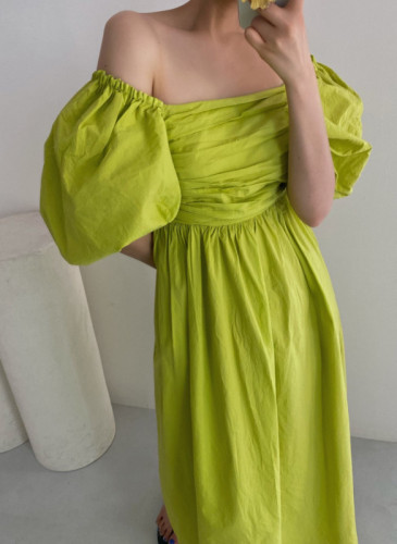 尺寸更新韩国chic夏季复古一字肩方领皱褶设计感泡泡袖连衣裙