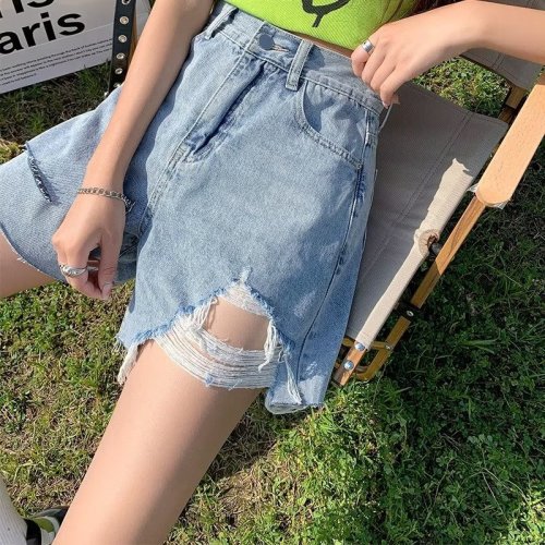 Real shot 2024 summer ripped denim shorts for women high waist loose wide legs ins large size A line hot pants trendy W8981