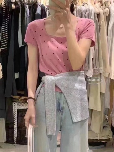 Generous collar polka dot knit top commuting versatile 2024 spring and summer new high quality large size ins small fresh girl T
