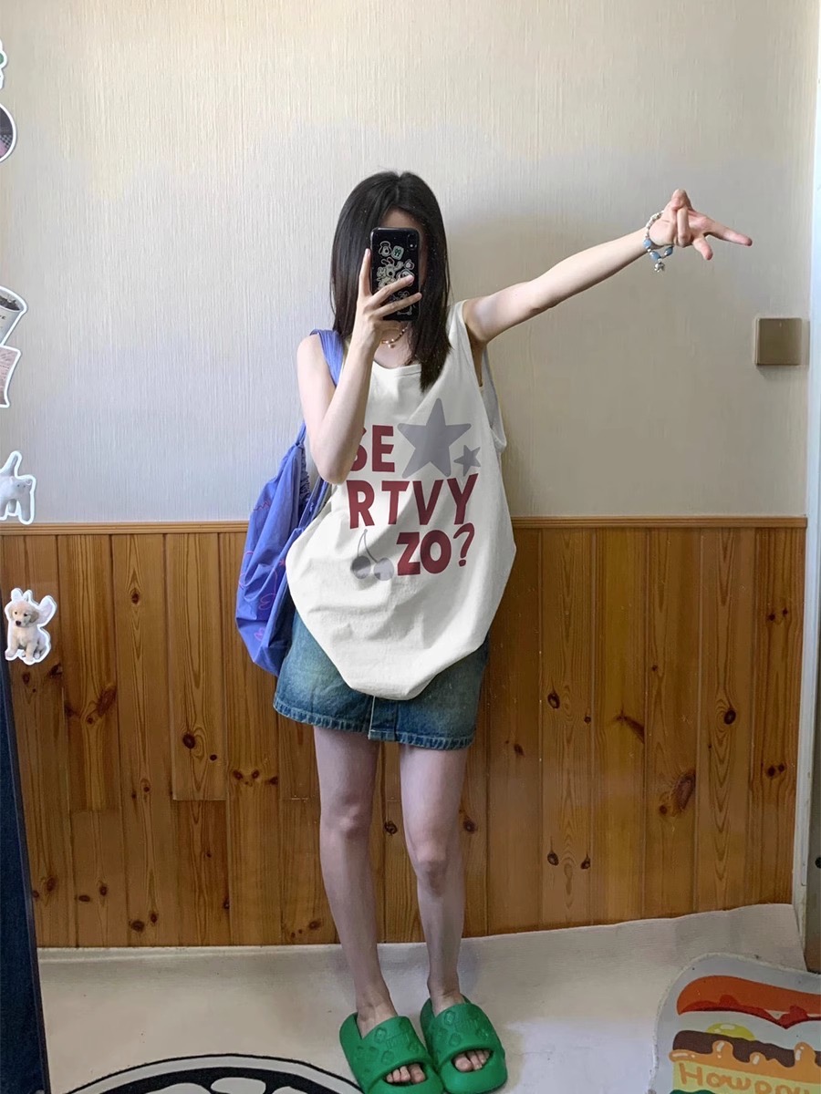 American-style white sleeveless backless t-shirt for women, summer new arrival, outerwear, French sweet and spicy, small flying sleeves top