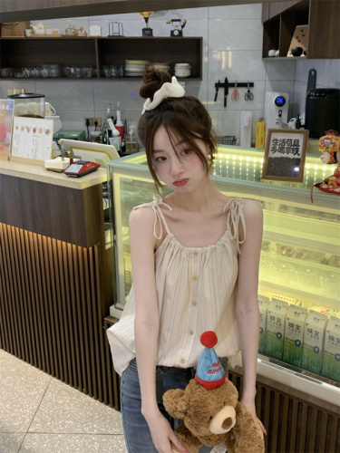 Actual shot and real price Summer new Korean style sweet girl button suspender design top for women
