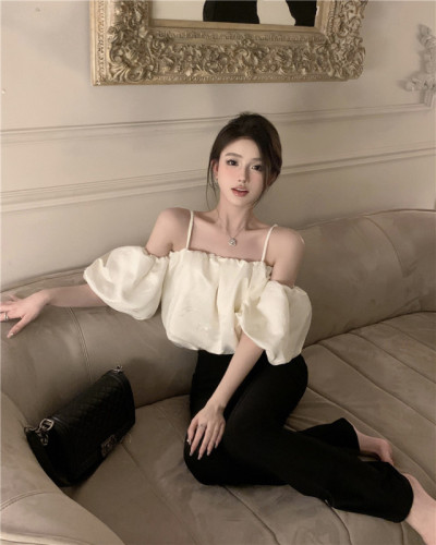 Actual shot and real price  new style jacquard fabric one-shoulder puff sleeve top