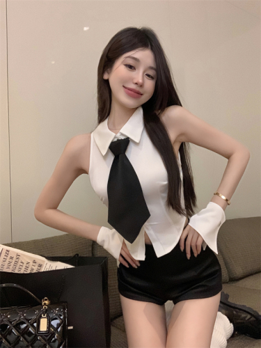Actual shot and real price of small fragrant style satin slim fit tie hot girl sexy shirt + versatile suit shorts