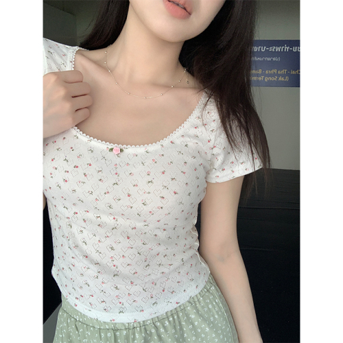 Actual shot of floral peach heart bottom slim-fit short T-shirt 2024 new style pure lust style rose short-sleeved top