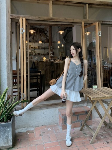 Real shot ~ 2024 summer Korean retro plaid camisole + versatile lace splicing cake skirt suit