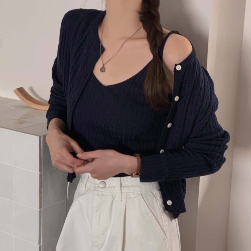 韩国chic春季新款法式简约吊带背心+针织开衫两件套