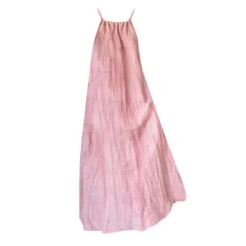 粉色吊带长裙女装夏季新款海边度假沙滩连衣裙挂脖设计感小众裙子