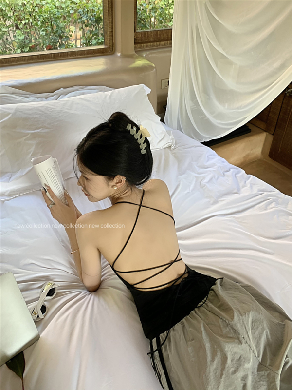 Real shot and real price Camisole top for women in summer, sweet and hot girl, pure lust style, chic and unique backless top