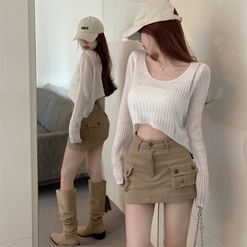 Actual shot and real price. Hot girl navel-baring sweater. Early autumn design basic blouse. Hollow long-sleeved top.