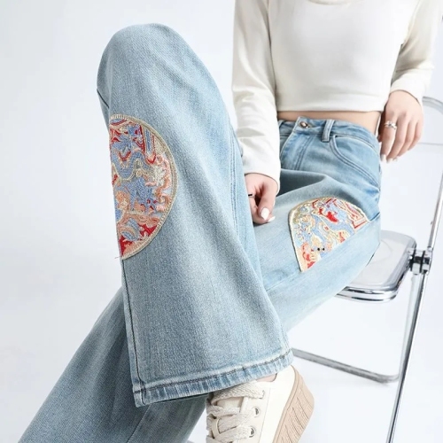 New Chinese style national style embroidered jeans for women 2024 spring new loose slimming stretch wide leg straight floor mopping pants