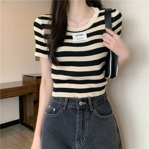 Real shot, real price, round neck, versatile striped short-sleeved sweater, T-shirt top for women